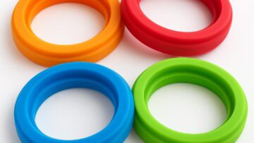 Why are stock outlet brands attractive for growing businesses?